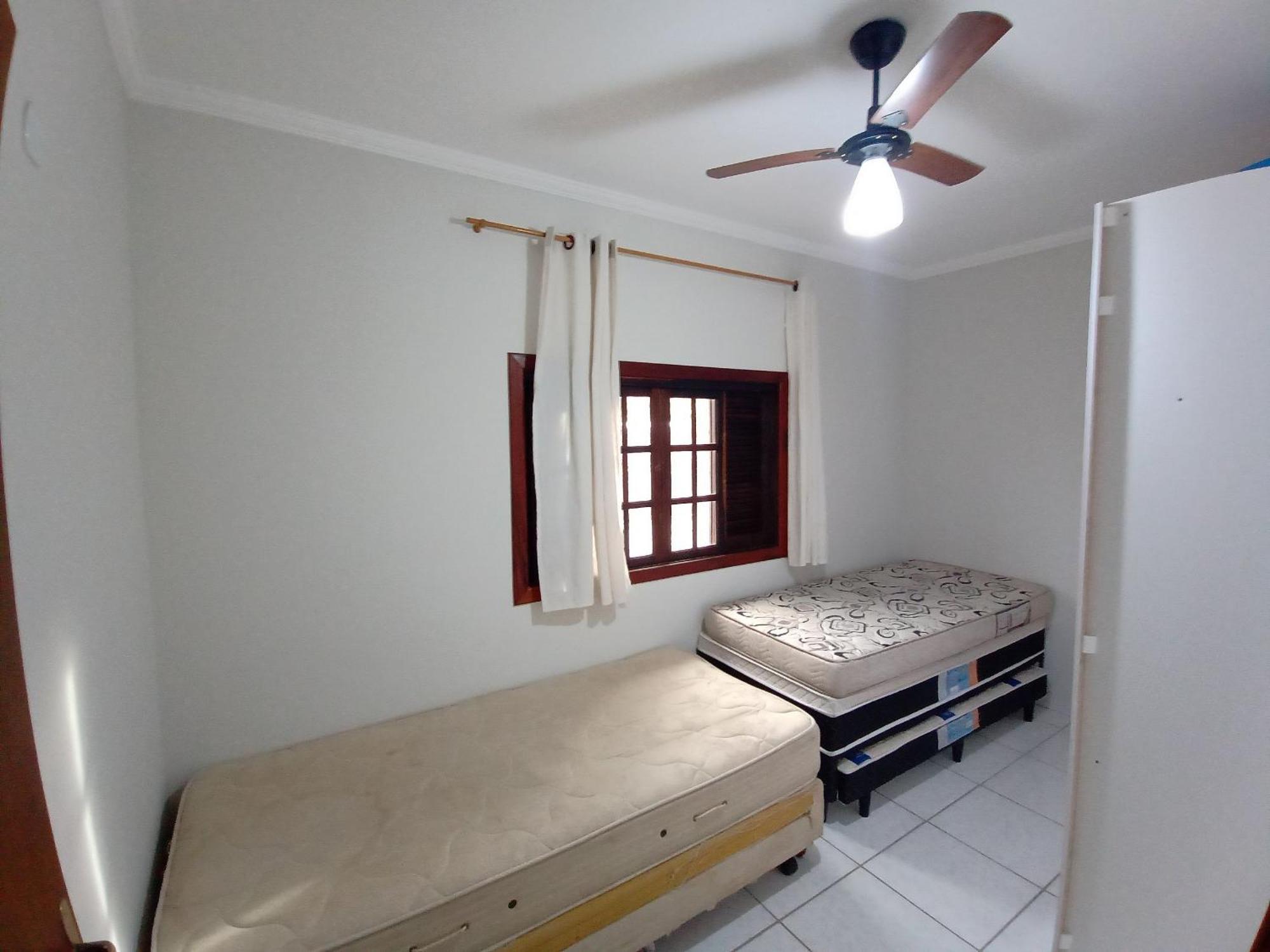 Deoclecio Casa Com Piscina E Churrasqueira Ubatuba