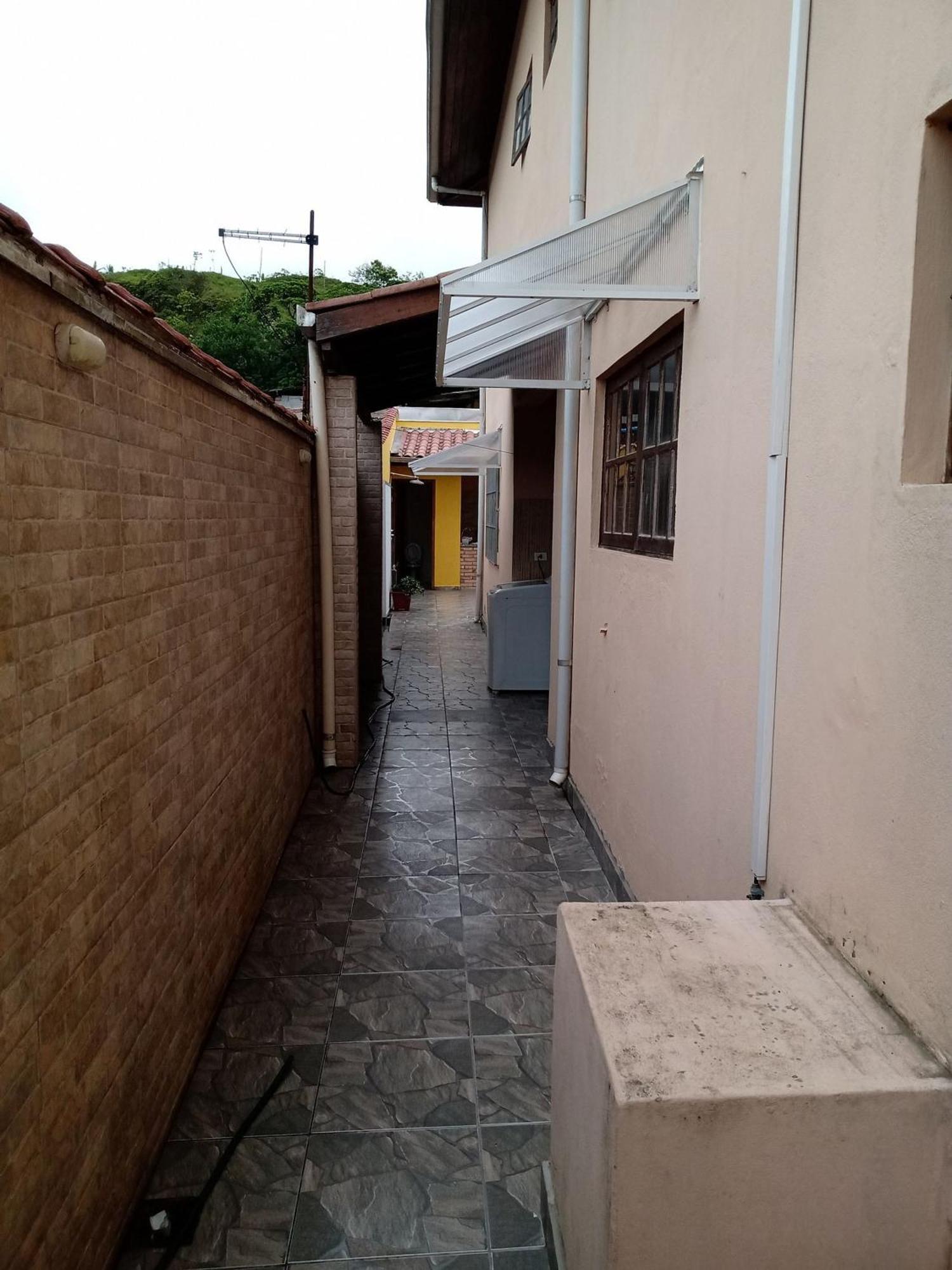 Deoclecio Casa Com Piscina E Churrasqueira Ubatuba